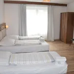 Hotel Colonia 2*