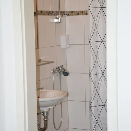 מלון Hotel Colonia קלן