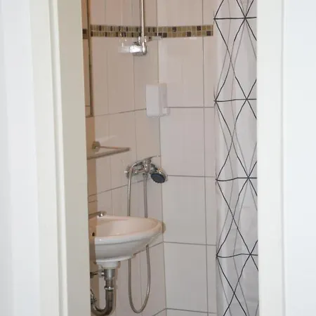 מלון Hotel Colonia קלן