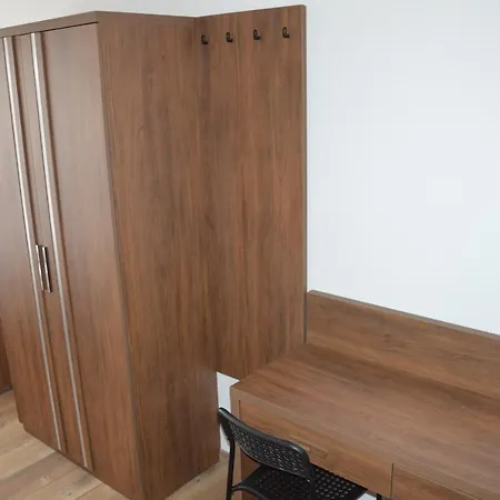 Hotel Colonia 2* קלן