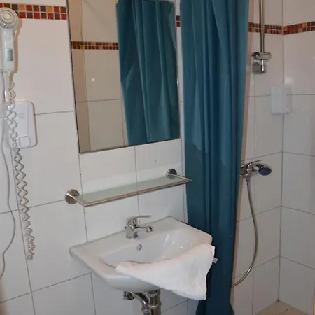 מלון Hotel Colonia